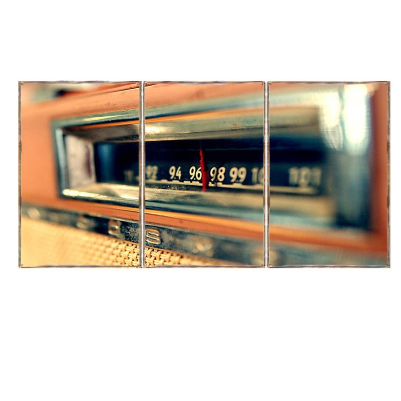 Τρίπτυχος ξύλινος πίνακας χειροποίητος με εικόνα vintage ραδιοφώνου