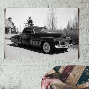 Ξύλινο χειροποίητο πινακάκι με vintage αμάξι