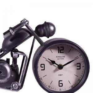 Ρολόι επιτραπέζιο ρετρό μηχανή σε μαύρο χρώμα από μέταλ&lam