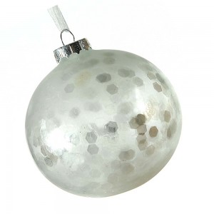 Γυάλινη Χριστουγεννιάτικη μπάλα ασημί διάφανη 8 εκ